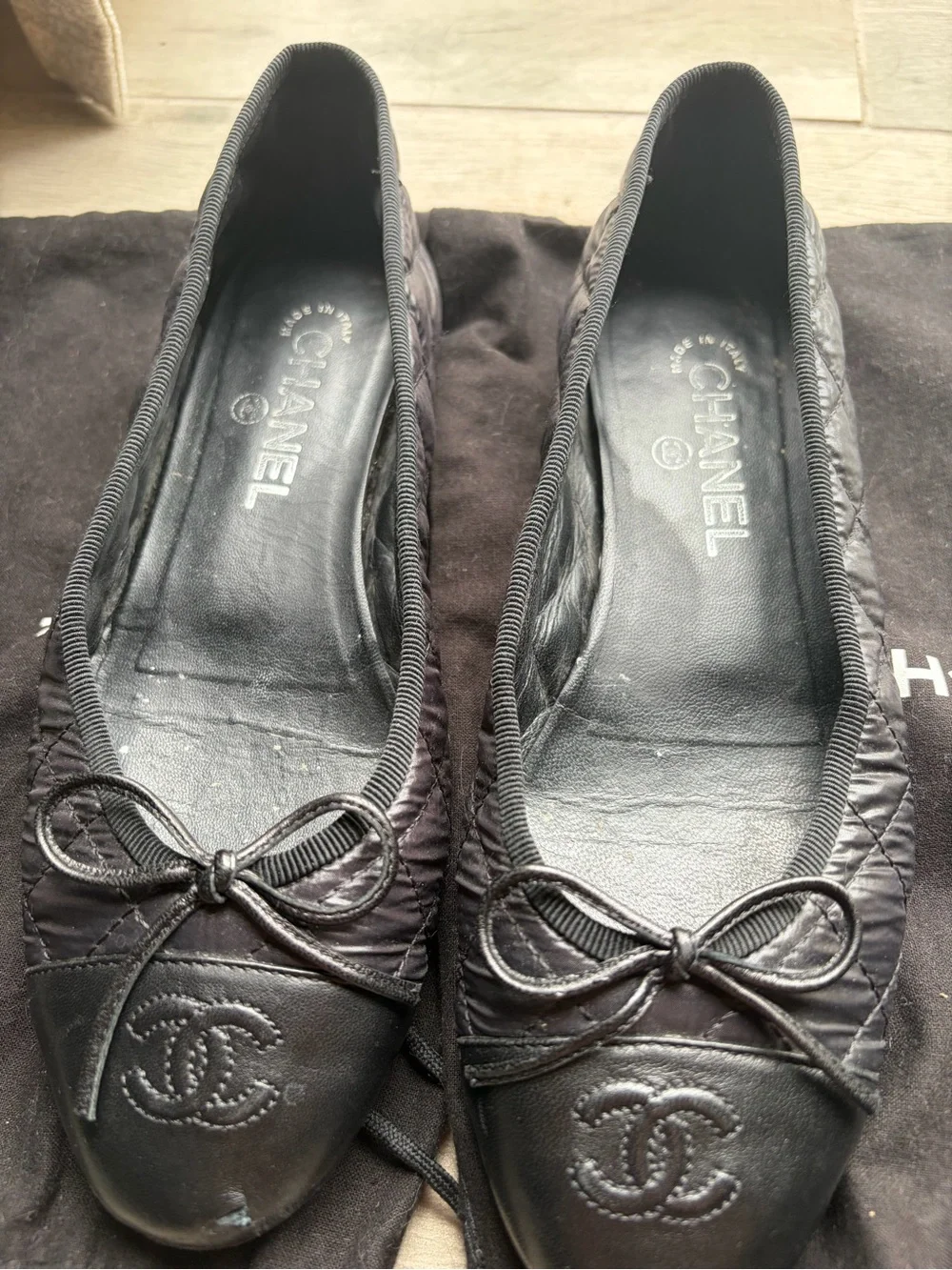 N/A elegant black